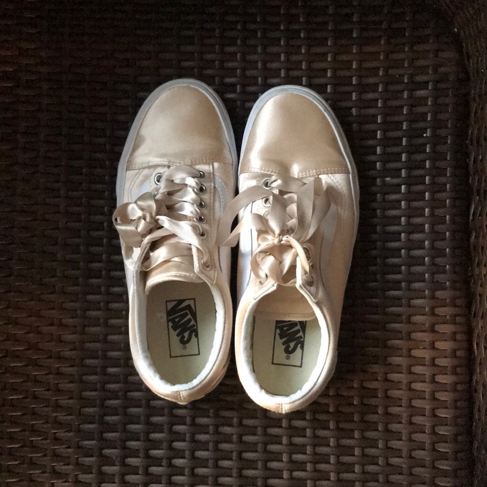 “Old Skool” Blush Satin Vans
